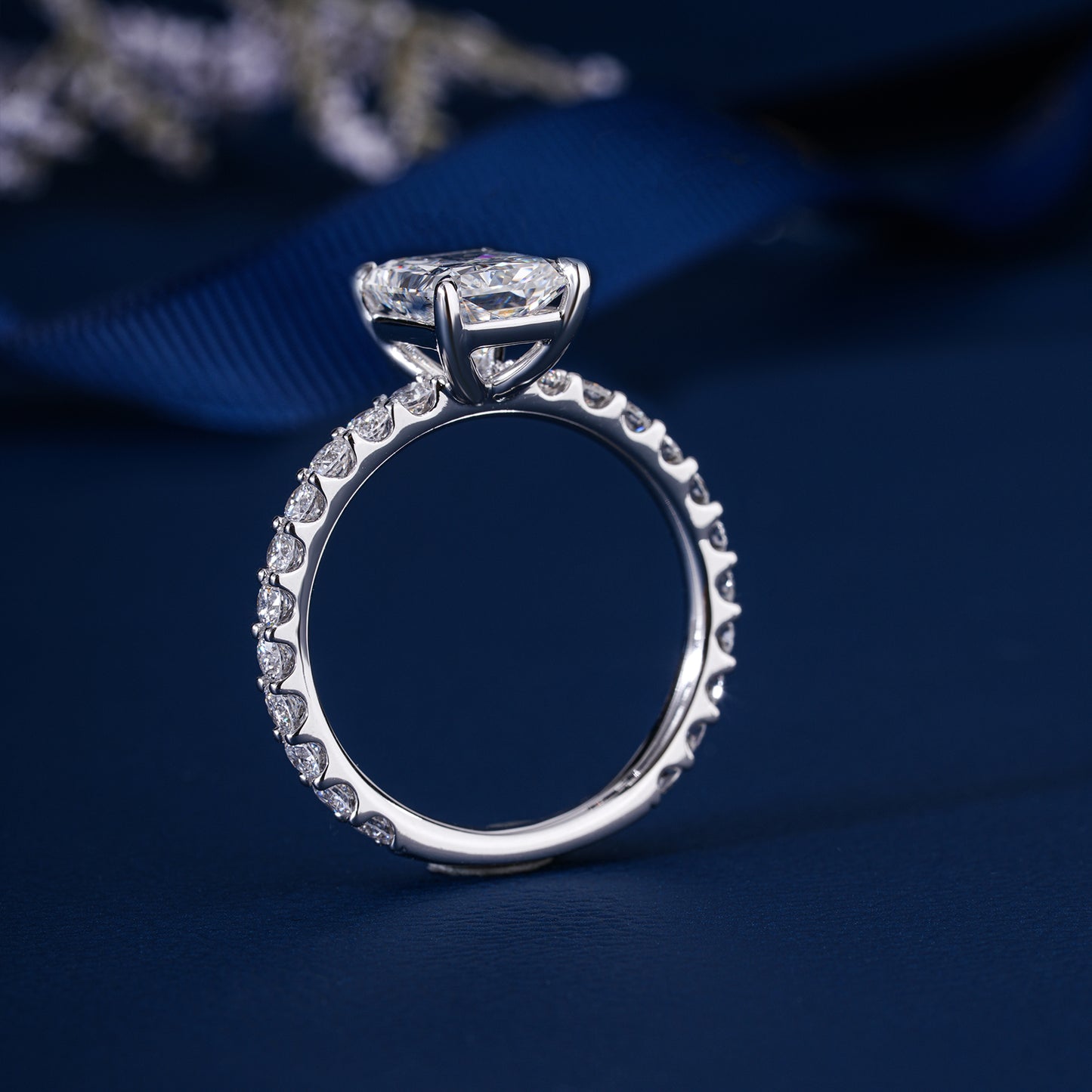 2.00 Ct Radiant Cut Lab Grown Diamond Engagement Ring