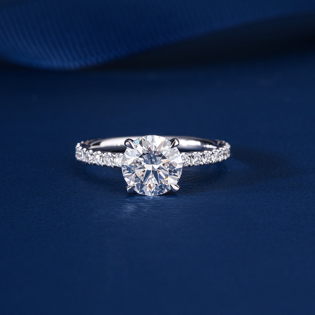 1.7 Ct Round Brilliant Diamond Engagement Ring
