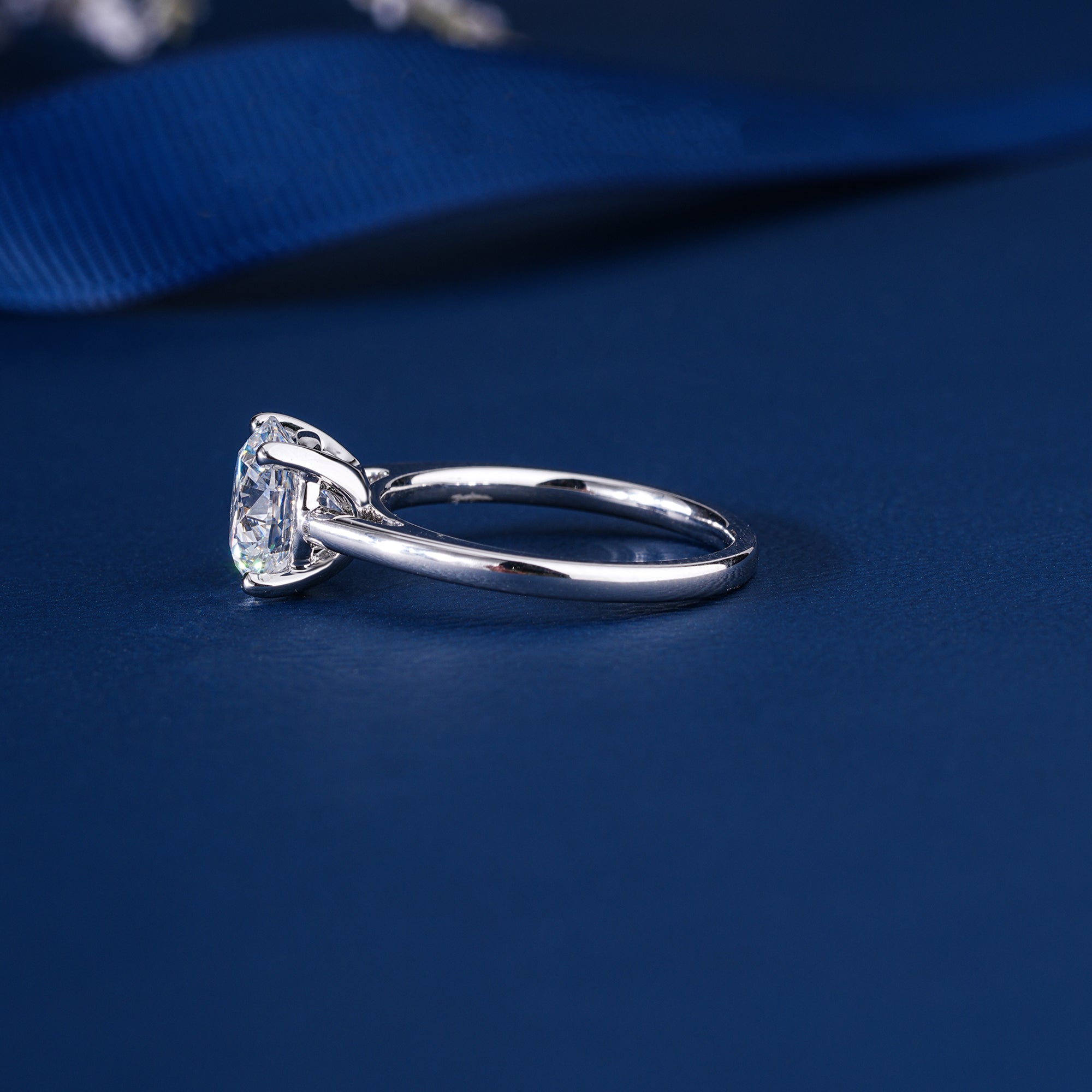 2.30 Ct Round Brilliant Solitaire Diamond Ring