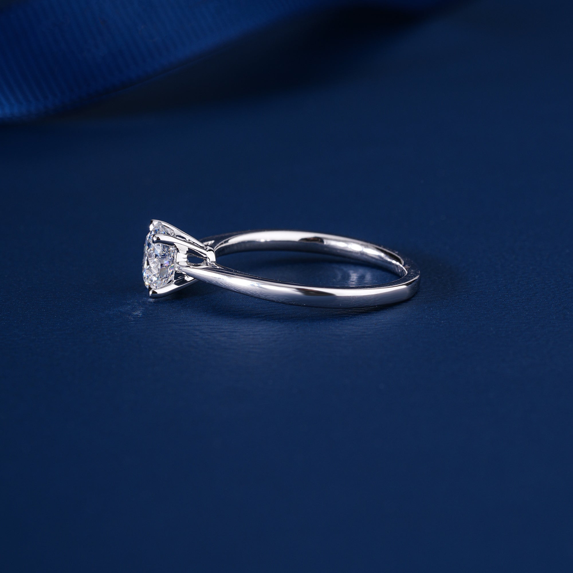 1.00 Ct Round Cut Lab Grown Diamond Solitaire 4 prong set Engagement Ring