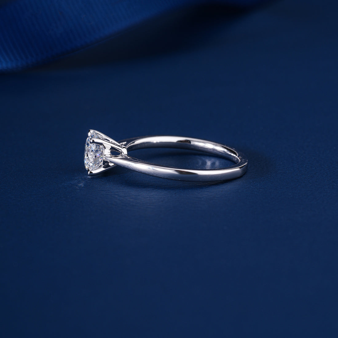 1.00 Ct Round Cut Lab Grown Diamond Solitaire 4 prong set Engagement Ring