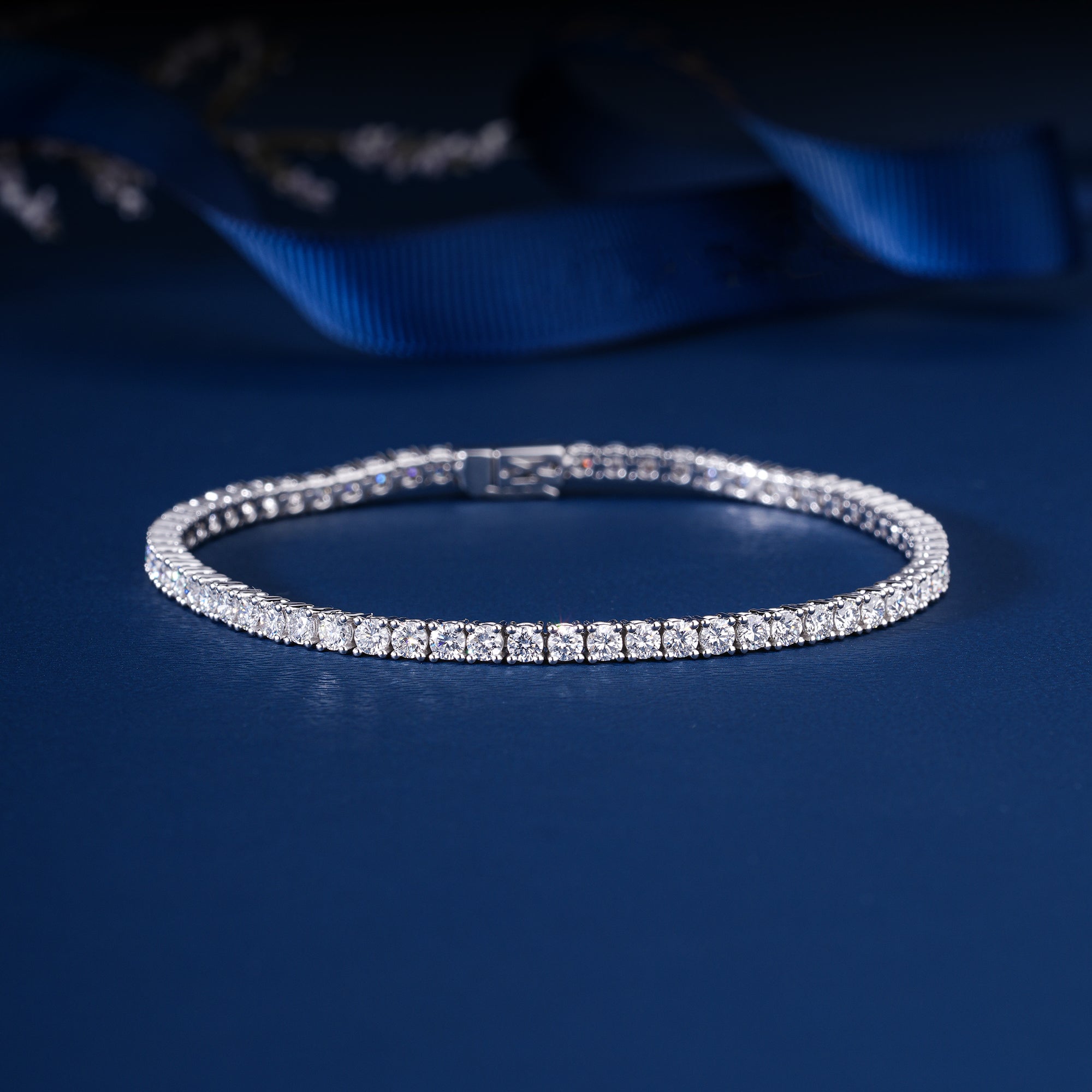 IGI Certified 4.34 CT Round Diamond Tennis Bracelet 14k White Gold Classic 4 Prong Luxury