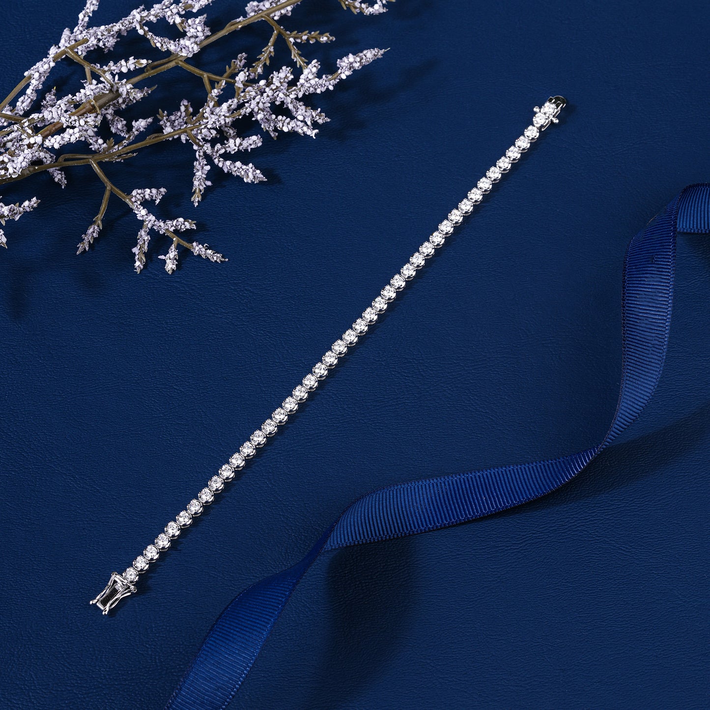 Round Lab Grown Diamond Tennis Bracelet