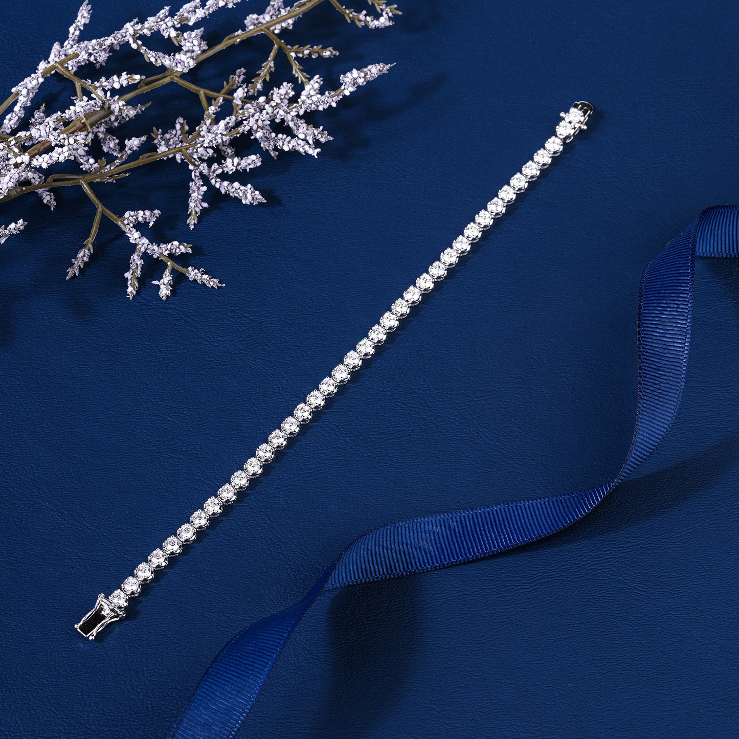 Round Lab Grown Diamond Tennis Bracelet