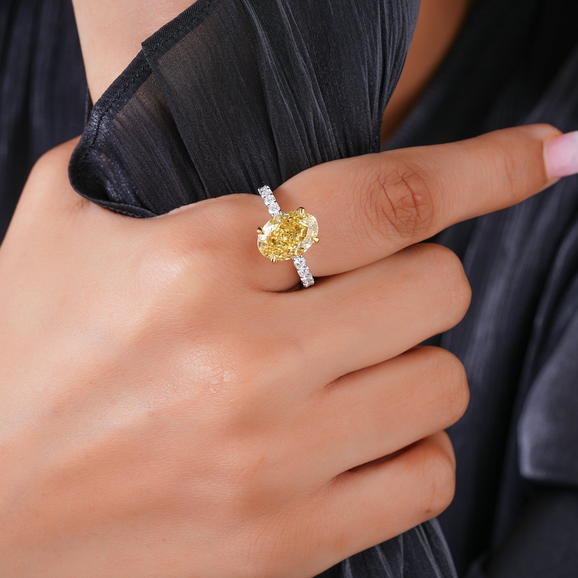 4.50 Ct Oval Cut Yellow Center Stone with Pave Diamond Ring