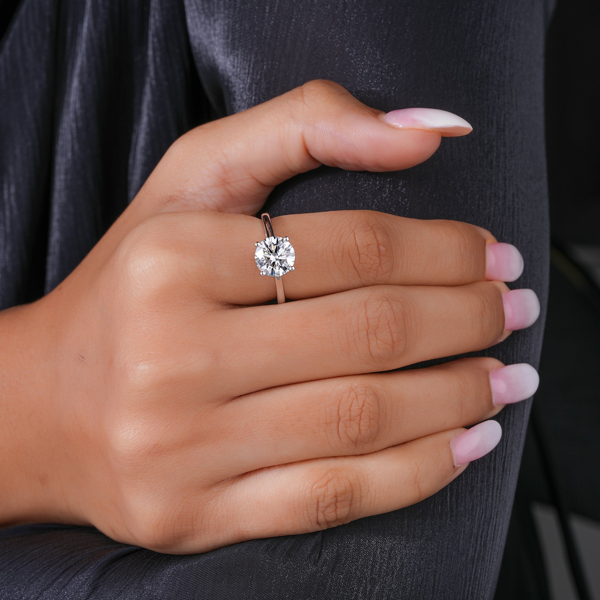 2.30 Ct Round Brilliant Solitaire Diamond Ring