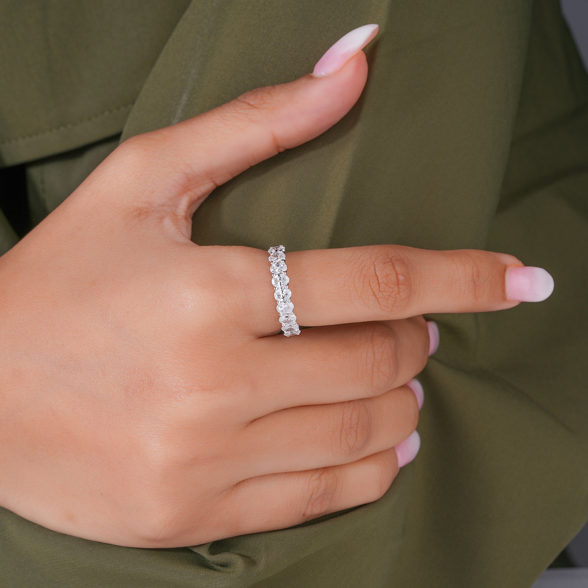 0.70 TCW Oval Cut Lab Grown Diamond Delicate Wedding Band