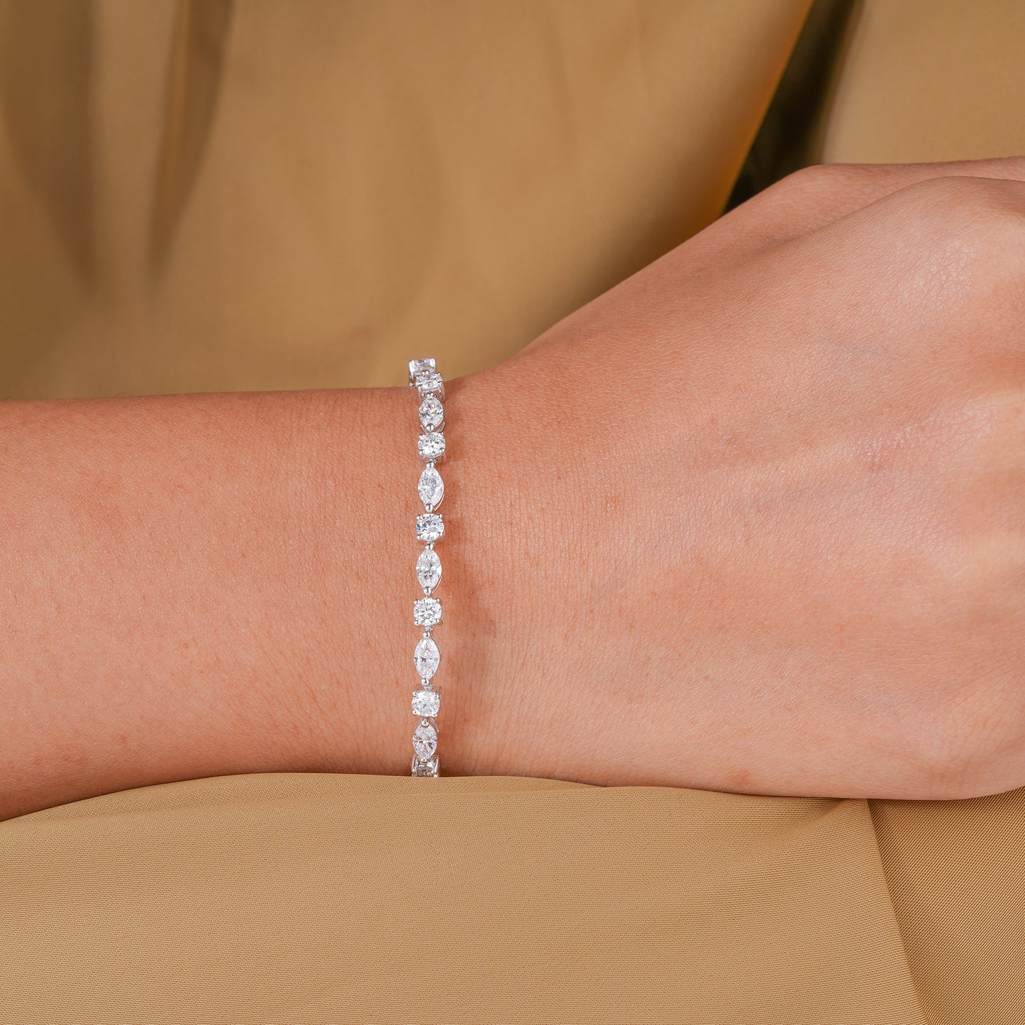 Marquise-Round Multi Cut Lab Grown Diamond Tennis Bracelet