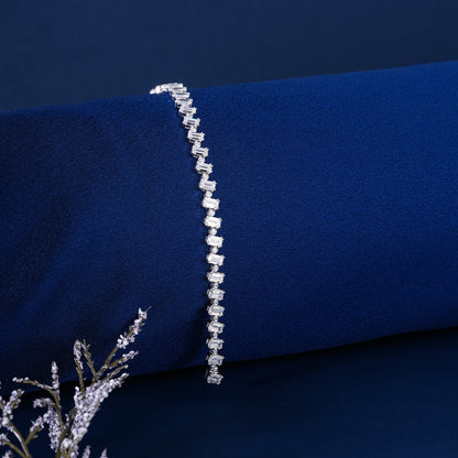 Emerald-Round Lab Grown Diamond Zig Zag  Pattern Tennis Bracelet