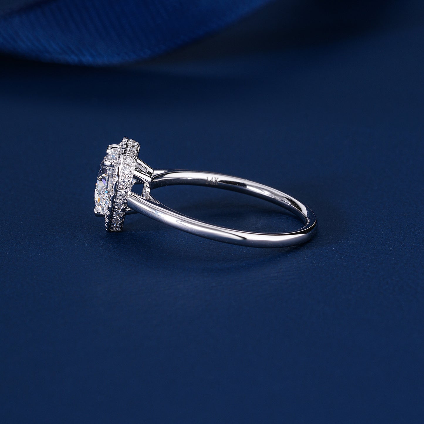 1.00 CT Heart Cut Lab Grown Diamond Halo Solitaire Romantic Engagement Ring